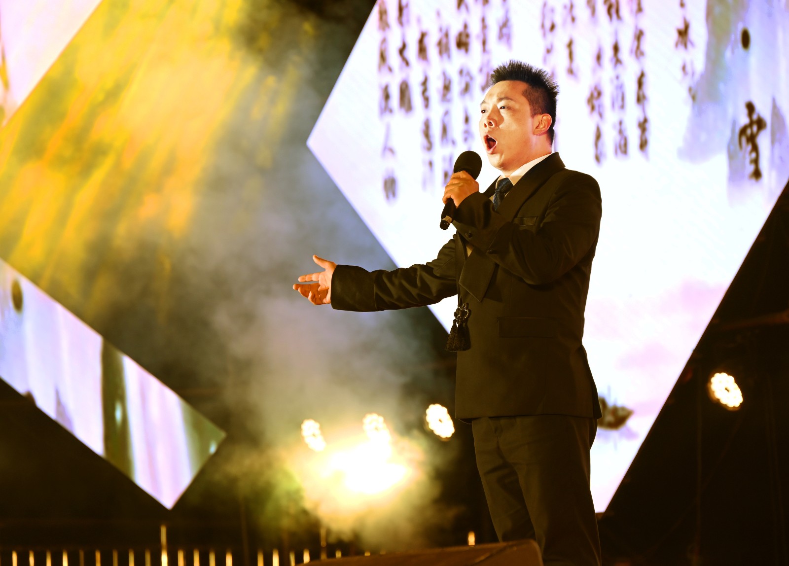 2025庆元旦晚会(晓伟摄) (3).JPG 2025庆元旦晚会(晓伟摄) (3).JPG